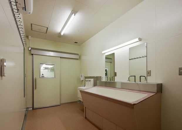 市立大町総合病院（耐震改修）写真２
