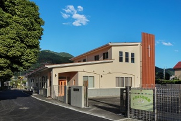 学校法人信濃キリスト教学園　幼保連携型認定こども園　大町幼稚園写真１