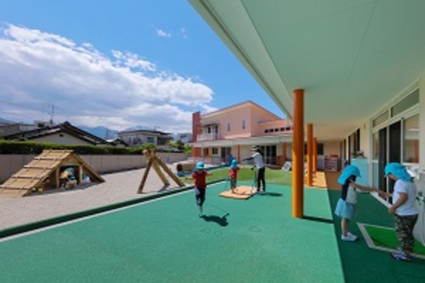 学校法人信濃キリスト教学園　幼保連携型認定こども園　大町幼稚園写真４