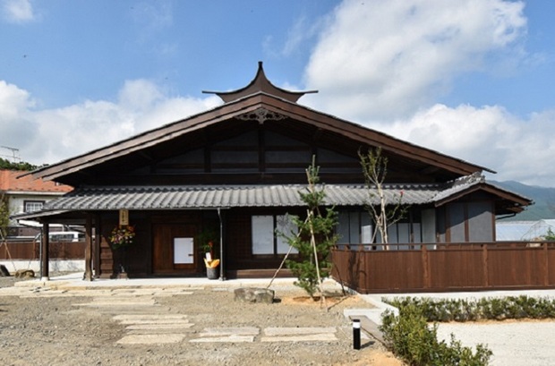 安曇野の店舗(古民家再生）写真１